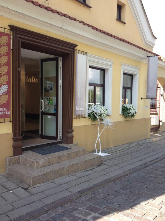 Gallery Balta Apartments Kaunas Oda fotoğraf